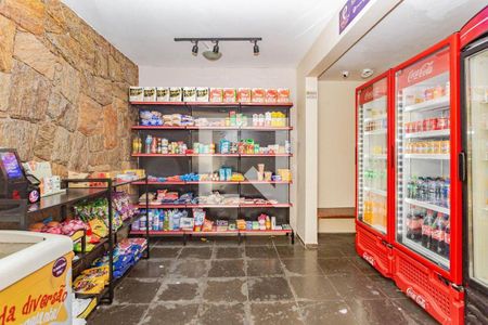 Apartamento à venda com 60m², 2 quartos e 1 vaga Apartamento à venda com 60m², 2 quartos e 1 vagaMercado