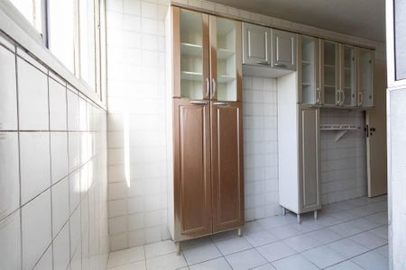 Apartamento à venda com 60m², 2 quartos e 1 vaga Apartamento à venda com 60m², 2 quartos e 1 vagaLavanderia