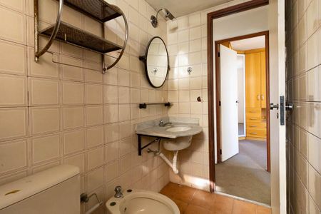 Apartamento à venda com 60m², 2 quartos e 1 vaga Apartamento à venda com 60m², 2 quartos e 1 vagaBanheiro