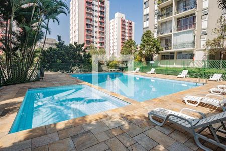 Apartamento à venda com 60m², 2 quartos e 1 vaga Apartamento à venda com 60m², 2 quartos e 1 vagaPiscina