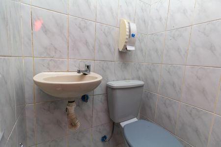 Casa de condomínio para alugar com 160m², 3 quartos e 2 vagas Casa de condomínio para alugar com 160m², 3 quartos e 2 vagasBanheiro Suíte 3