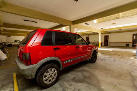 Casa de condomínio para alugar com 160m², 3 quartos e 2 vagas Casa de condomínio para alugar com 160m², 3 quartos e 2 vagasGaragen