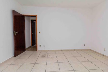 Casa de condomínio para alugar com 160m², 3 quartos e 2 vagas Casa de condomínio para alugar com 160m², 3 quartos e 2 vagasSuíte 2