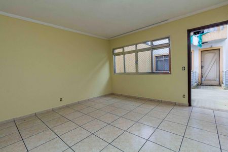 Casa de condomínio para alugar com 160m², 3 quartos e 2 vagas Casa de condomínio para alugar com 160m², 3 quartos e 2 vagasSala