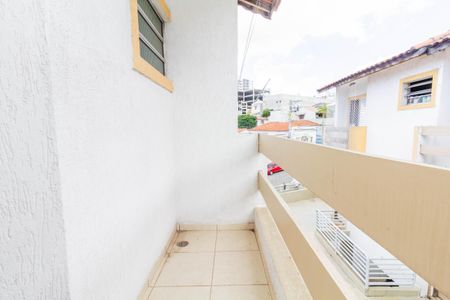 Casa de condomínio para alugar com 160m², 3 quartos e 2 vagasVaranda