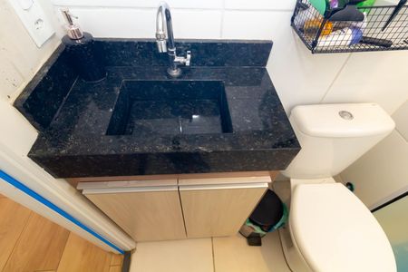 Apartamento para alugar com 43m², 2 quartos e sem vaga Apartamento para alugar com 43m², 2 quartos e sem vagaBanheiro Social