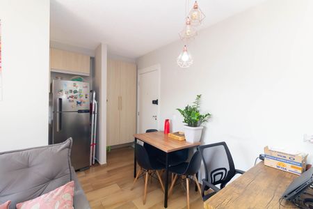Apartamento para alugar com 43m², 2 quartos e sem vaga Apartamento para alugar com 43m², 2 quartos e sem vagaSala