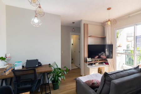 Apartamento para alugar com 43m², 2 quartos e sem vaga Apartamento para alugar com 43m², 2 quartos e sem vagaSala