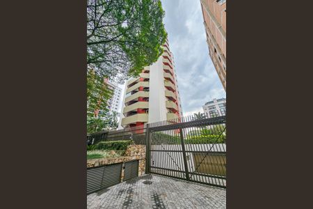 Apartamento à venda com 273m², 4 quartos e 3 vagas Apartamento à venda com 273m², 4 quartos e 3 vagasFachada