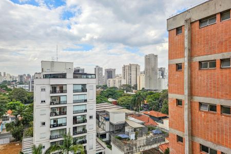 Apartamento à venda com 273m², 4 quartos e 3 vagas Apartamento à venda com 273m², 4 quartos e 3 vagasVista da Varanda da Sala de Jantar