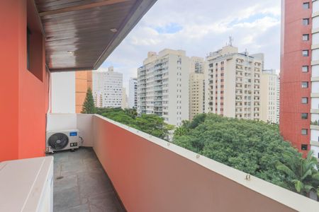 Apartamento à venda com 273m², 4 quartos e 3 vagas Apartamento à venda com 273m², 4 quartos e 3 vagasVaranda da Suítes 2 e 3