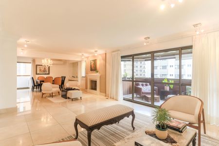 Apartamento à venda com 273m², 4 quartos e 3 vagas Apartamento à venda com 273m², 4 quartos e 3 vagasSala