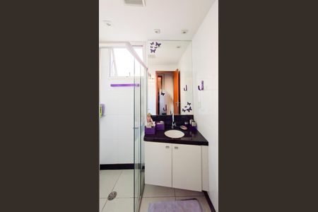 Apartamento para alugar com 82m², 2 quartos e 2 vagasBanheiro Social 1