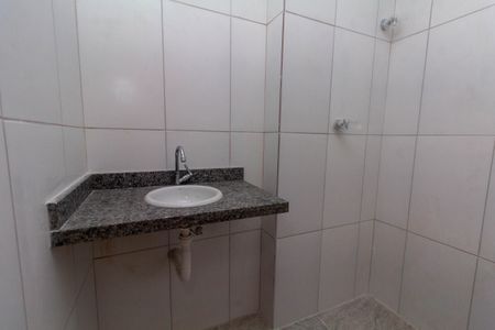 Apartamento à venda com 44m², 2 quartos e 1 vaga Apartamento à venda com 44m², 2 quartos e 1 vagaBanheiro
