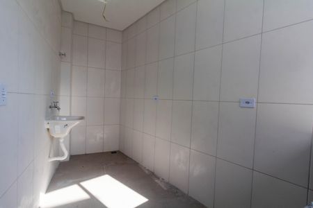 Apartamento à venda com 44m², 2 quartos e 1 vaga Apartamento à venda com 44m², 2 quartos e 1 vagaCozinha e Área de Serviço