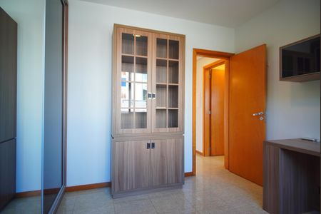 Quarto  de apartamento à venda com 2 quartos, 90m² em Bela Vista, Porto Alegre
