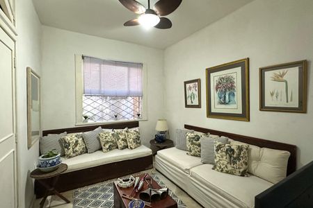 Casa à venda com 600m², 6 quartos e 2 vagasQuarto 01