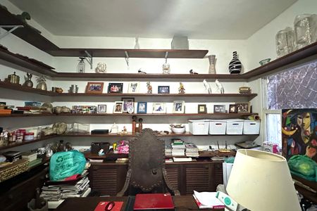 Casa à venda com 600m², 6 quartos e 2 vagasQuarto 02