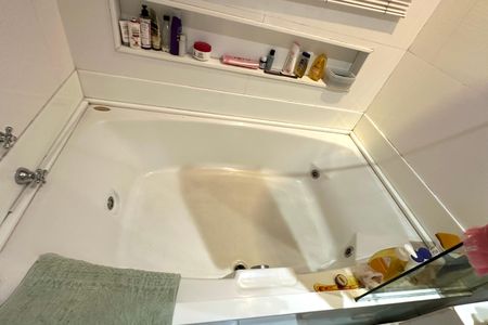 Casa à venda com 600m², 6 quartos e 2 vagasBanheiro Suíte