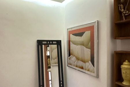 Casa à venda com 600m², 6 quartos e 2 vagasBanheiro 02