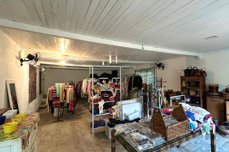 Casa à venda com 600m², 6 quartos e 2 vagasSalão