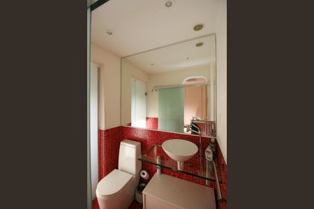 Apartamento para alugar com 315m², 3 quartos e 2 vagasBanheiro da Suíte 1