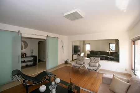 Apartamento para alugar com 315m², 3 quartos e 2 vagasSala de Estar