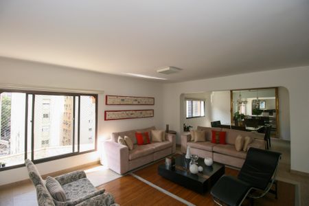 Apartamento para alugar com 315m², 3 quartos e 2 vagasSala de Estar