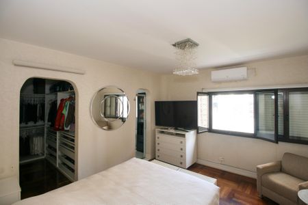 Apartamento para alugar com 315m², 3 quartos e 2 vagasSuíte 3