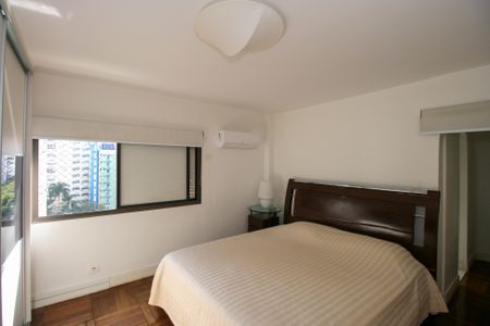 Apartamento para alugar com 315m², 3 quartos e 2 vagasSuíte 2