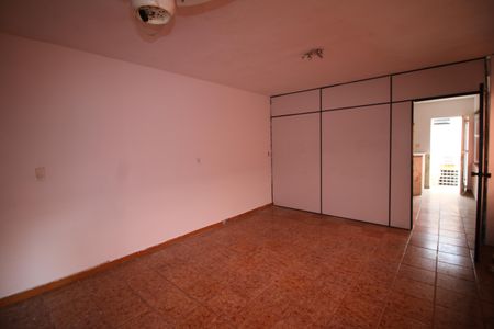 Casa à venda com 350m², 5 quartos e 2 vagasEdícula