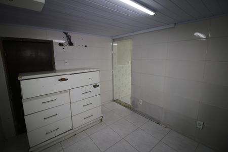 Casa à venda com 350m², 5 quartos e 2 vagasQuarto de Serviço