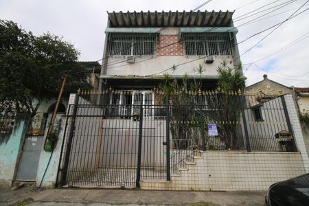 Casa à venda com 350m², 5 quartos e 2 vagasFachada da casa