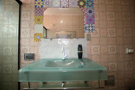 Casa à venda com 350m², 5 quartos e 2 vagasBanheiro Social