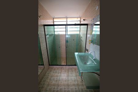 Casa à venda com 350m², 5 quartos e 2 vagasBanheiro Social