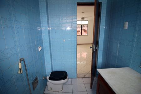 Casa à venda com 350m², 5 quartos e 2 vagasBanheiro da Suíte