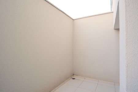Apartamento para alugar com 45m², 2 quartos e 1 vagaÁrea de Serviço