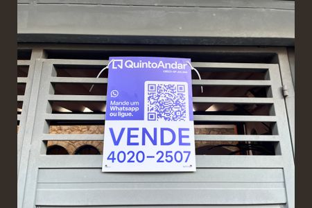 Casa à venda com 84m², 3 quartos e 2 vagasPlaca