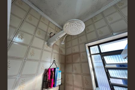 Casa à venda com 84m², 3 quartos e 2 vagasBanheiro Social 1