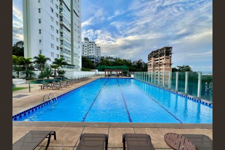 Apartamento à venda com 120m², 4 quartos e 3 vagasÁrea comum - Piscina 