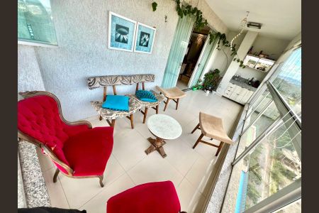 Apartamento à venda com 120m², 4 quartos e 3 vagasVaranda da Sala