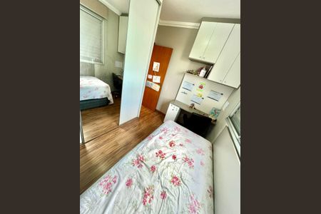 Apartamento à venda com 120m², 4 quartos e 3 vagasQuarto 1