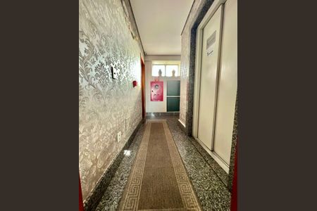 Apartamento à venda com 120m², 4 quartos e 3 vagasEntrada