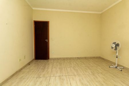 Casa à venda com 95m², 2 quartos e 2 vagasSuíte 2