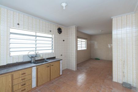 Casa à venda com 172m², 5 quartos e 4 vagasCopa / Cozinha