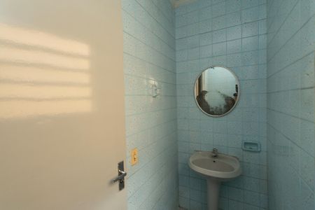 Casa à venda com 172m², 5 quartos e 4 vagasBanheiro 3