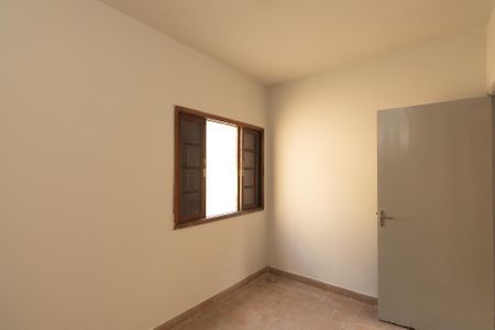 Casa à venda com 172m², 5 quartos e 4 vagasQuarto 3