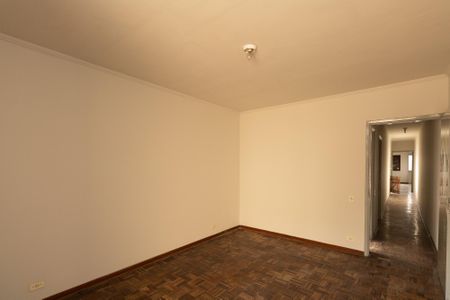 Casa à venda com 172m², 5 quartos e 4 vagasQuarto 2