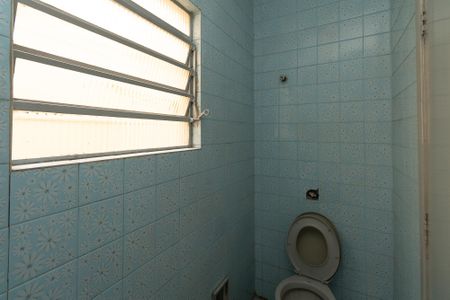 Casa à venda com 172m², 5 quartos e 4 vagasBanheiro 3