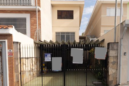 Casa à venda com 172m², 5 quartos e 4 vagasFachada / Placa